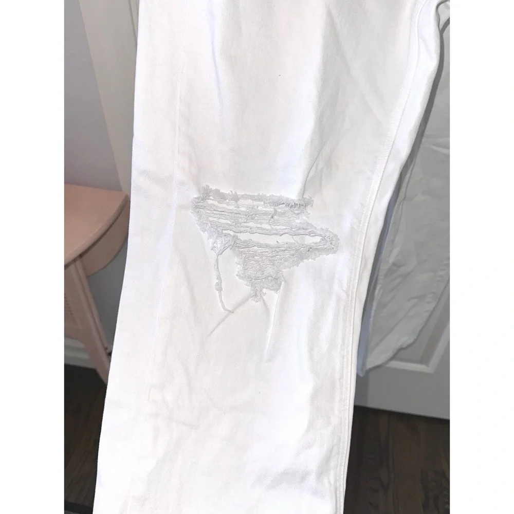 American Eagle white 90’s straight jeans - Picture 6 of 8